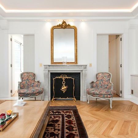Luxury Montaigne Apartment Paris Exteriör bild